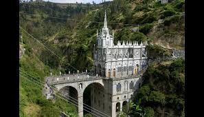 Znalezione obrazy dla zapytania Santuario de las Lajas