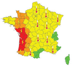 Вот так наводнение выглядит на видео. Orages Et Grele En France 18 Et 19 Juillet 2014