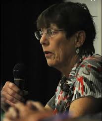 ANNOUNCEMENT: BENITA ESTES IS RUNNING FOR FOOTHILLS COUNTY COUNCIL It's  official. Benita Estes is running in Division 2 for Foothills County.  Benita is not a politician. She's a neighbour, a friend, and