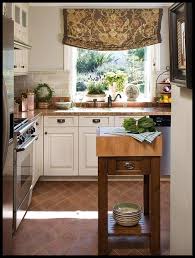 traditional small kitchen design ideas