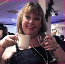 Beryl Morse's Instagram, Twitter & Facebook