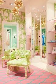 New Year New Look Are You Ready To Remodel Your Old Closet For A New Look Here Are Some Closet And Organizing Ideas For You Newy Home Home Decor Design
