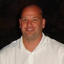 Derek Sanders (@SEcoachDS)