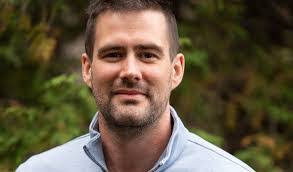 Marian Hay's Instagram, Twitter & Facebook