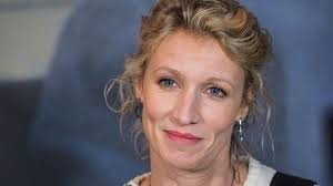 D'épisodes 38 durée 90 minutes diff. Alexandra Lamy Son Ex Thomas Jouannet Evoque Leur Relation Actuelle Cinema Tele 2 Semaines