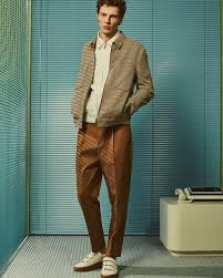 This the second time the brand redesignes its look, but not everyone is a fan. Zara Man Shades Of Beige Editorial The Fashionisto