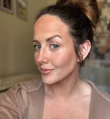 After two decades as a beauty editor, I thought I knew my most flattering  makeup shades until a color expert proved me wrong.