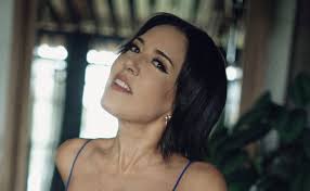 Itzel Muñoz ofrece "Cena para ellas"