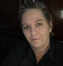 Lauren Pizzo's Instagram, Twitter & Facebook