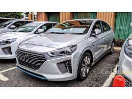Just as in the sonata hybrid, the ioniq has an electric motor/generator that's fixed to the transmission's input shaft; Hyundai Ioniq 2017 Hybrid Bluedrive Hev 1 6 In Kuala Lumpur Automatic Hatchback Grey For Rm 99 800 3604371 Carlist My