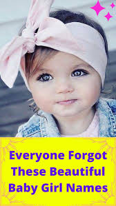 Tara Lucci (bartleybashawlu)