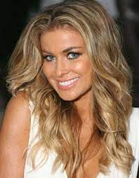 How To Carmen Electra S Luminous Summertime Tan Tan Skin Blonde Hair Blonde Hair Makeup Tan Blonde Hair