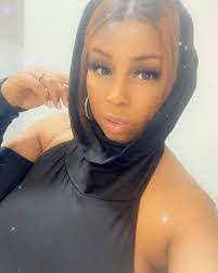 Sharae Scott's Instagram, Twitter & Facebook