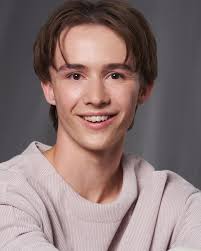 Matthew Maxwell (@matthew__maxwell_) • Instagram photos and videos