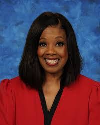 Deana Mathews's Instagram, Twitter & Facebook