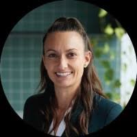 100+ perfiles de «Gorey»