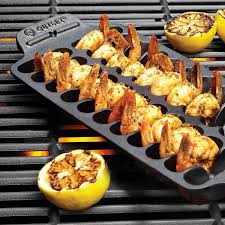 Cast Iron Shrimp Grill Pan Outset In 2020 Cast Iron Cooking How To Cook Shrimp Cast Iron Grill