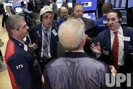 Traders Work On The Floor Of The Nyse After The Closing Bell At The New York Stock Exchange On Wall Street Stock Exchange Wall Graphics Design New York Street