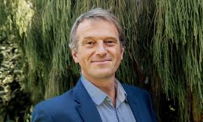 Robin Mitchell Archives