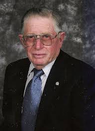 Edward Mcknight's Instagram, Twitter & Facebook