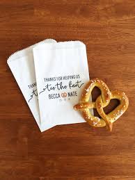 Such A Fun Wedding Favor Idea Wedding Pretzel Bags Lined Soft Pretzel Bags Thanks For Helping Us Best Wedding Favors Wedding Favor Bags Wedding Pretzels