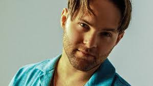 Ben Chase's Instagram, Twitter & Facebook