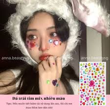 Miếng dán đá make up nhiều màu sắc đa dạng, hoạ tiết nổi bật có sẵn keo dễ  dàng sử dụng