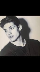 Daniel Sharman