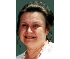 Elizabeth Broadhead's Instagram, Twitter & Facebook