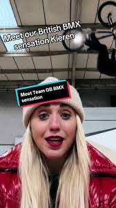 Elise Willoughby's Instagram, Twitter & Facebook