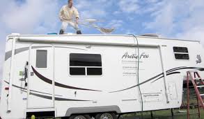 You haven't even purchased your rv yet and you're seriously fix it yourself was created by a team so it isn't just some techy used car mechanic guy standing there telling you what you need to do using words you. The Best Rv Roof Coatings For 2021 Reviews By Smartrving
