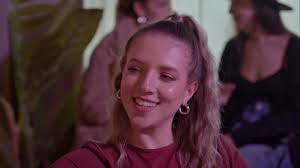 Hace un año nos hicimos esta escena con la gran partner @lucialorentetoral  , en España 🇪🇸 , fue una experiencia hermosa y el honor de ser dirigida  por @alfonsoalbacetefilm.