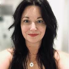 Kim Godin (@KimKgodin)