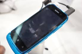 Windows Phone: Nokia Lumia 610 für nur ...