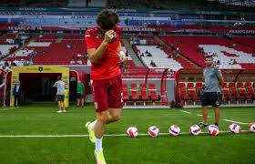 eka.tatar - татарский Екатеринбург - Кварацхелия и Йевтич не выйдут в  стартовом составе «Рубина» в игре с «Крыльями Советов»