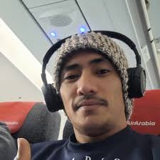 Ralph Medina Acquin updated his profile picture.