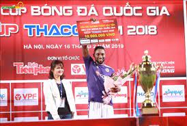 Trận đấu này diễn ra vào ngày 9/1/2021 và được phát trực tiếp trên nhiều kênh sóng khác nhau. áº£nh Ha Ná»™i Fc Äƒn Má»«ng Chá»©c Vo Ä'á»‹ch Sieu Cup Quá»'c Gia