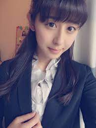 乃木坂46時代に大学も卒業 斎藤ちはるさんは 2011年8月に乃木坂46１期生に合格 しました。 「中学最後の経験としてオーディションを受けてみたい」との思いから中３（14歳）の時に乃木坂46オーディションを受けました。 æ–Žè—¤ã¡ã¯ã‚‹ã¯æ˜Žæ²»å¤§å­¦æ–‡å­¦éƒ¨