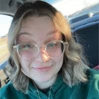 Katelyn Marsh's Instagram, Twitter & Facebook