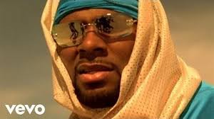 Robert sylvester kelly (born january 8, 1967 in chicago, illinois), better known by his stage name r. Snake R Kelly Music Video Wiki Fandom