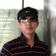 Kyong Tack Lee (@footguy7)