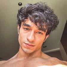 Somethings does change but the feelings that you had for that one girl when  you were in 11th std is not going to change ever. (It's a sarcasm.) .  Wearing