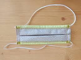 Tuto Masque En Tissu Selon Le Guide Afnor L Atelier Des Gourdes En 2020 Fabrication De Masques Masque Masque De Protection