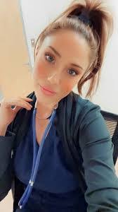 Sabrina Stover's Instagram, Twitter & Facebook