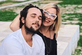 Across the world there are similar events and partnerships, and since 2020 they now combine for a global final where the winner becomes a ferrari f1 junior. Paloma Duarte Revela Se Casamento Com Bruno Ferrari Sofreu Durante A Pandemia
