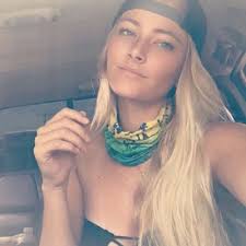 Stevie Cooper (@stevienotstewie)