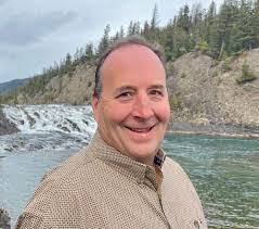 Justin Derner's Instagram, Twitter & Facebook