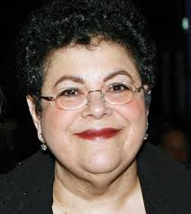 Singer put aside career to care for daughter