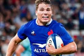 Il est toujours là, antoine dupont. Top 14 Toulouse Antoine Dupont Va Pouvoir Faire Son Retour Rugby 365