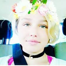 Abigail Parris's Instagram, Twitter & Facebook